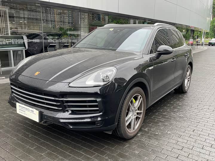 2021 Porsche Cayenne E-Hybrid 2.0T