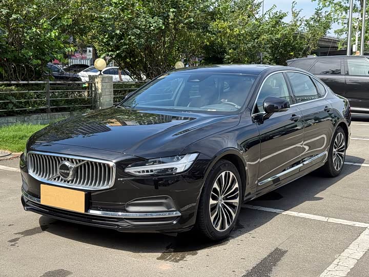 Volvo S90 2024 B5 Zhiyi Deluxe Edition