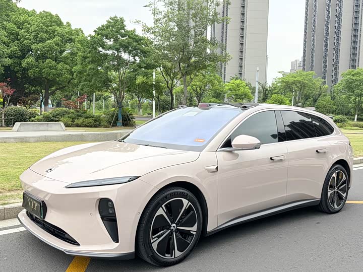 NIO ET5T 2024 model 75kWh Touring