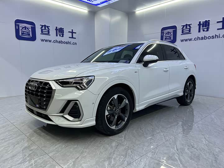 Audi Q3 2023 35 TFSI Fashionable and Dynamic (1.4T)
