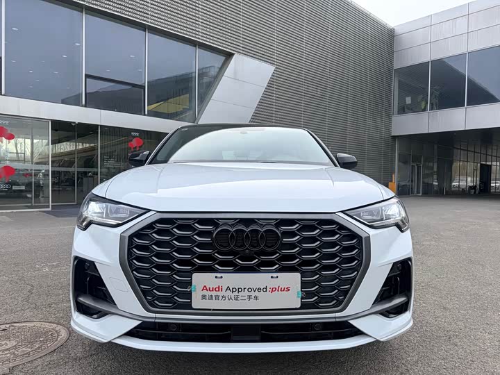 Audi Q3 Sportback 2024 40 TFSI Fashion
