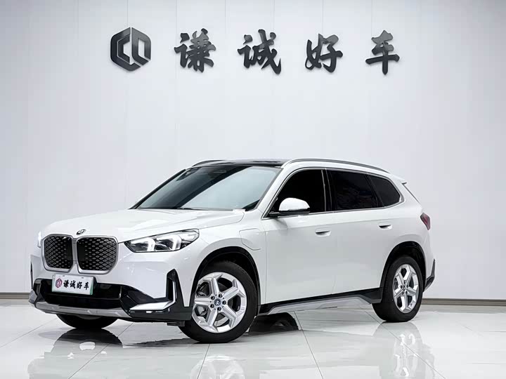 BMW iX1 2023 eDrive25L X Design Package