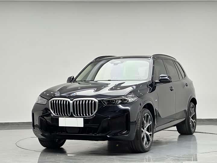 BMW X5 2023 xDrive 30Li M Sport Luxury Package