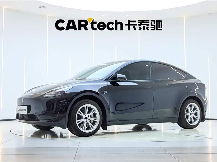 2023 Model Y 2022 Refresh RWD