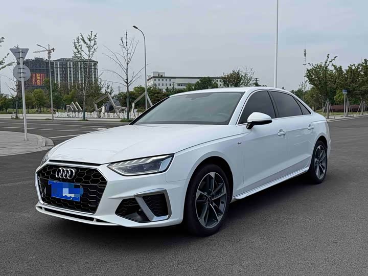 2023 Audi A4L 2023 40 TFSI Fashionable and Dynamic