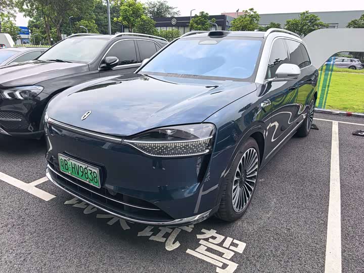 2025 Wenjie M9 2025 extended range Ultra version 52kWh 6-seater version (192-line lidar)