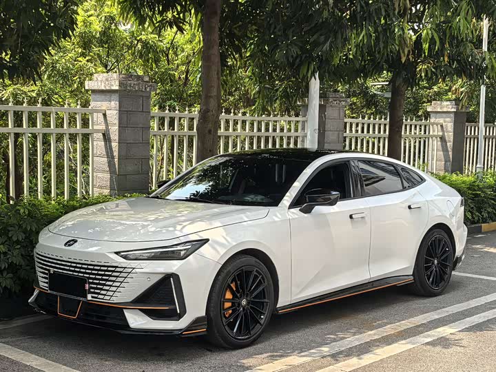 2022 Changan UNI-V 2022 1.5T sports version