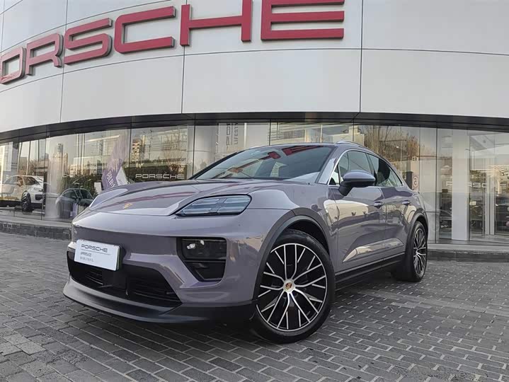 MacanNew Energy 2024 Model Macan 4