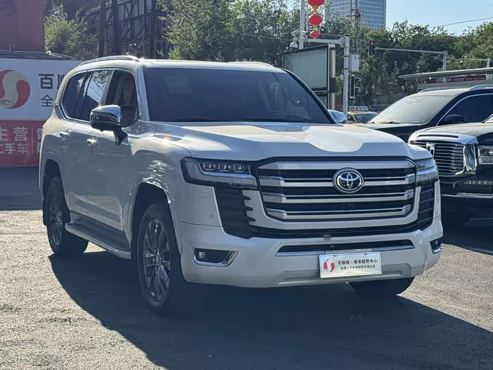 2024 Land Cruiser (imported) 2022 4.0L GX-R Middle East version