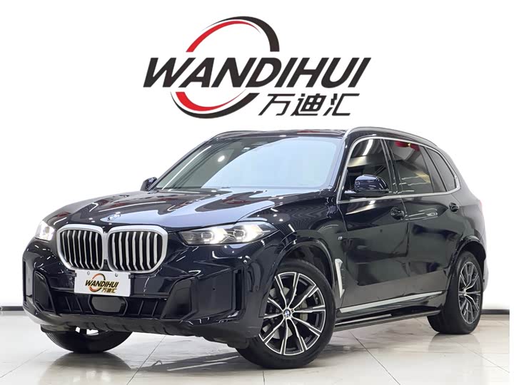 BMW X5 2023 xDrive 30Li M Sports Package