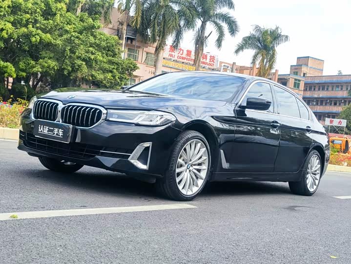 BMW 5 Series 2022 Facelift 530Li Luxury Line