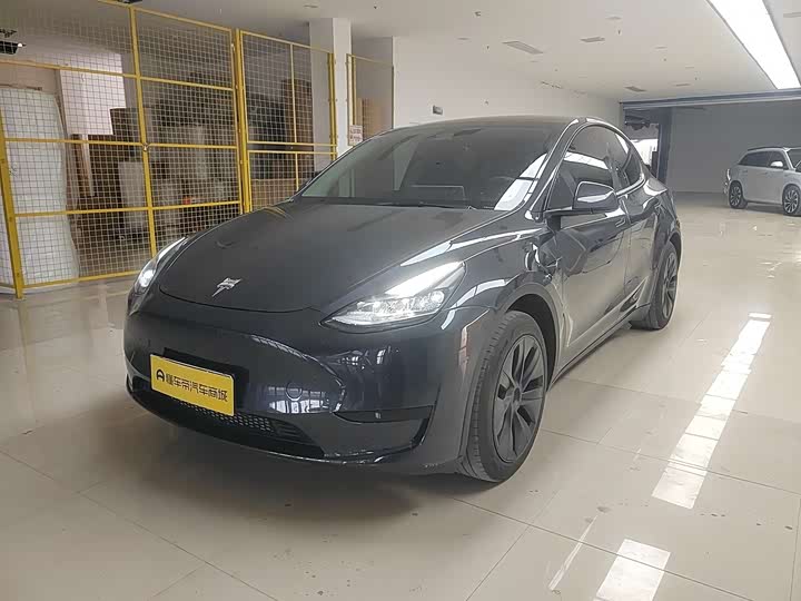 2024 Model Y 2024 rear-wheel drive version