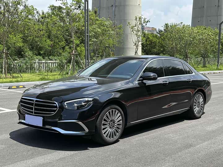 2022 Mercedes-Benz E-Class 2022 E 300 L Luxury Model
