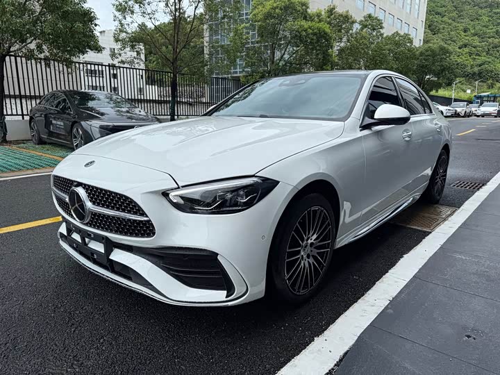 Mercedes-Benz C-Class 2026 C 260 L Sports Edition