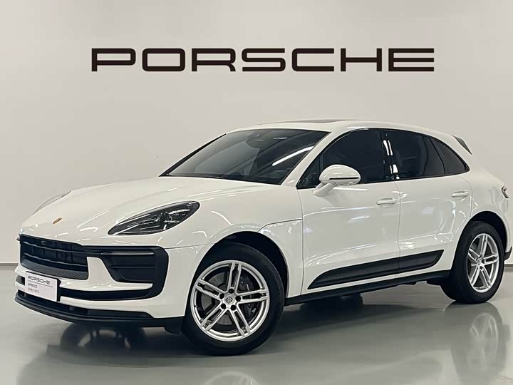 2024 2023 Porsche Macan 2.0T