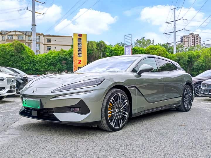Denza Z9GT 2024 1100 four-wheel drive Ultra version