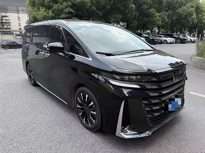 Vellfire 2024 Crown Hybrid 2.5L Executive Lounge