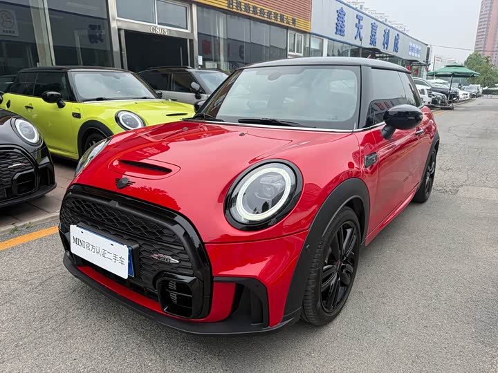 2024 MINI 2023 2.0T COOPER S racing driver