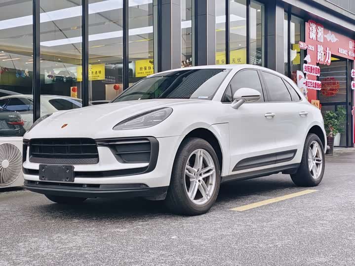 2023 2023 Porsche Macan 2.0T