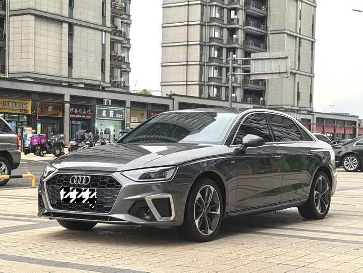 2022 Audi A4L 2022 40 TFSI Fashionable and Dynamic
