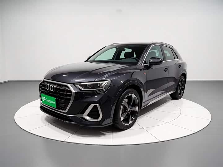 2022 Audi Q3 2021 35 TFSI Fashionable and Dynamic