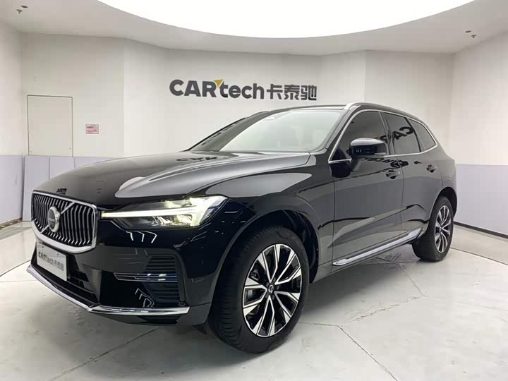 VolvoXC60 2025 Model B5 4WD Zhiyuan Luxury Edition