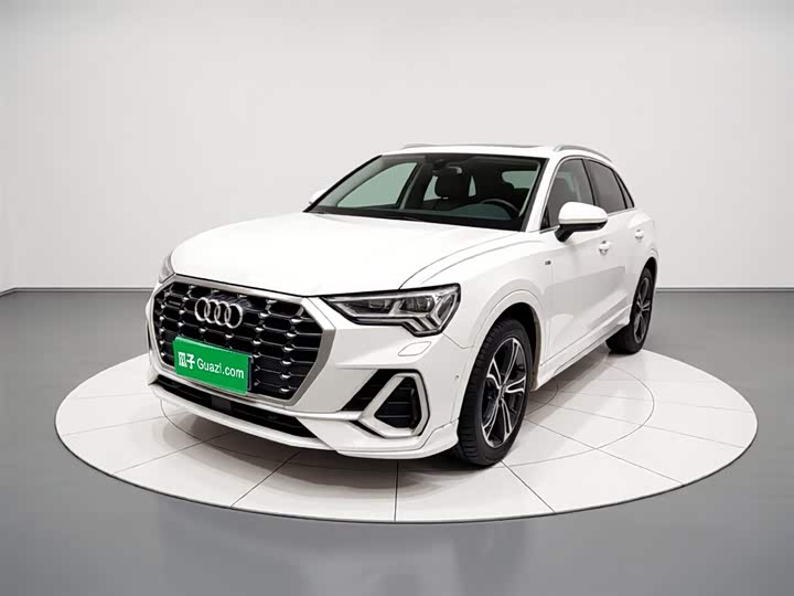2021 Audi Q3 2021 45 TFSI quattro luxury and dynamic model