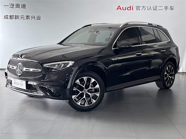 2023 2024 Mercedes-Benz GLC 260 L 4MATIC Luxury 5-Seater