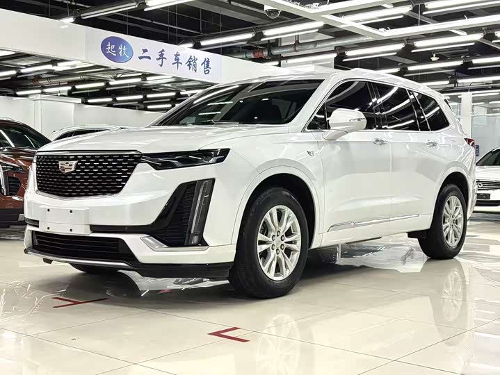 2021 Cadillac XT6 2021 28T seven-seat four-wheel drive stylish model