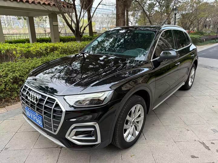 2024 Audi Q5L 2024 40 TFSI luxury and elegant model