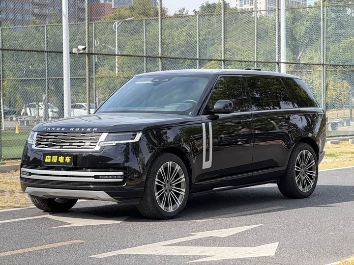 Range Rover 2024 3.0 L6 400PS Creation Extended Edition