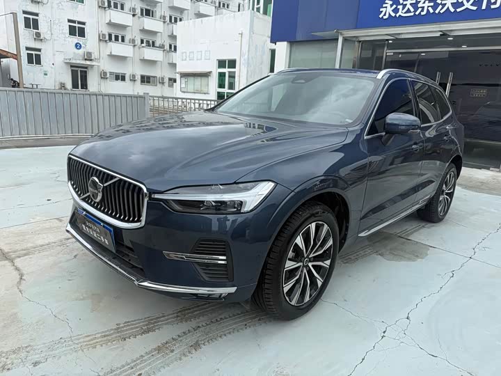 2023 Volvo XC60 2023 B5 AWD Ultimate Luxury