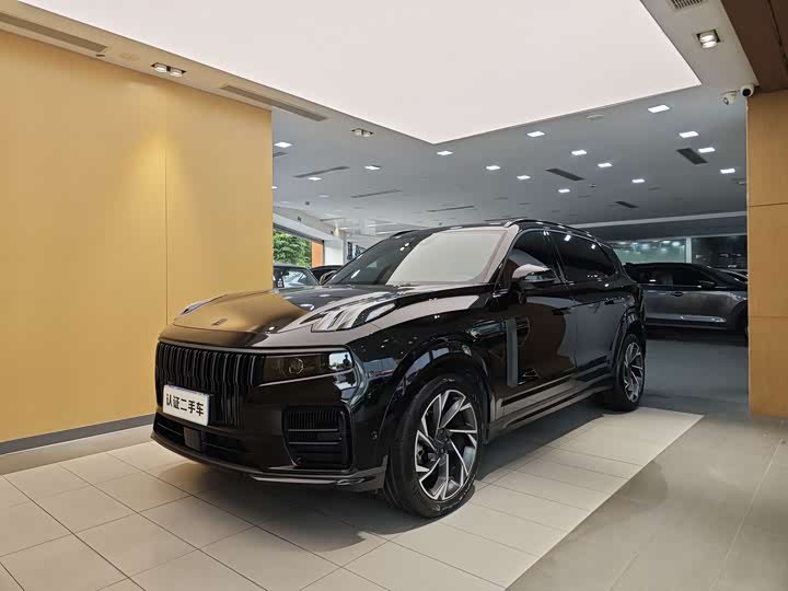 Lynk & Co 09 2021 2.0T Halo six-seater