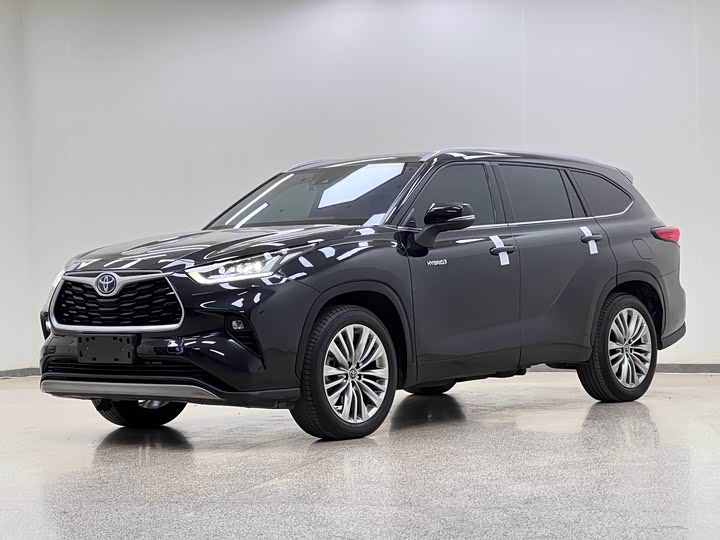 Highlander 2022 dual engine 2.5L four-wheel drive premium version 7 seats