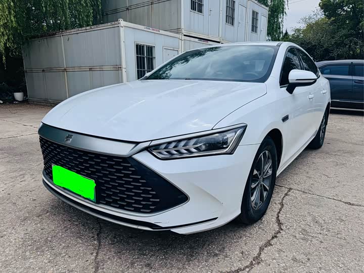 Qin PLUS 2025 DM-i smart driving version 55KM leading model