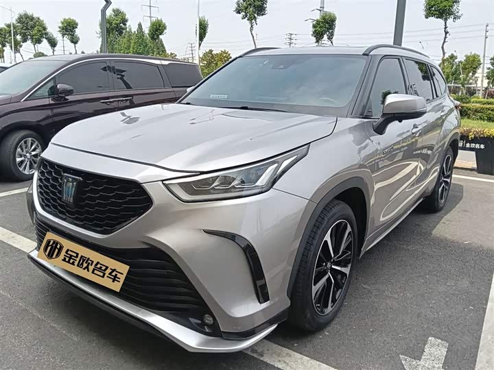 Crown Lufang 2021 2.5L HEV four-wheel drive luxury version