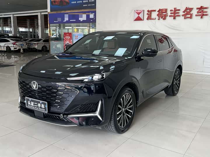 Changan UNI-K 2023 2.0T two-wheel drive enjoyment model