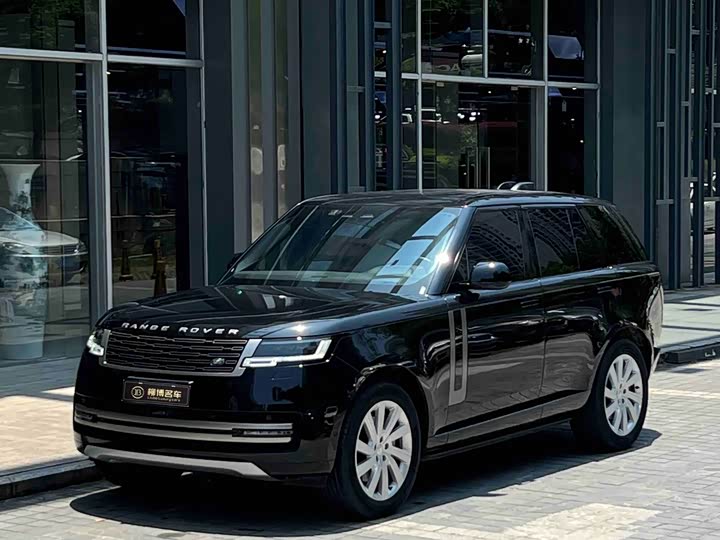 Range Rover 2023 3.0 L6 360PS Grand Edition