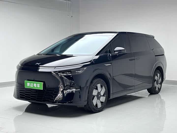 Xpeng X9 2024 640 four-wheel drive high performance Max