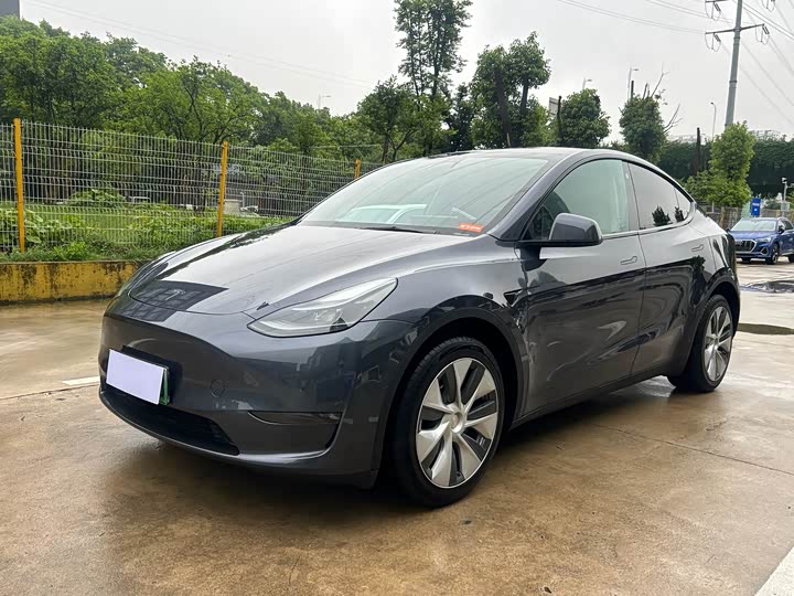 Model Y 2022 facelift, long-range all-wheel drive version