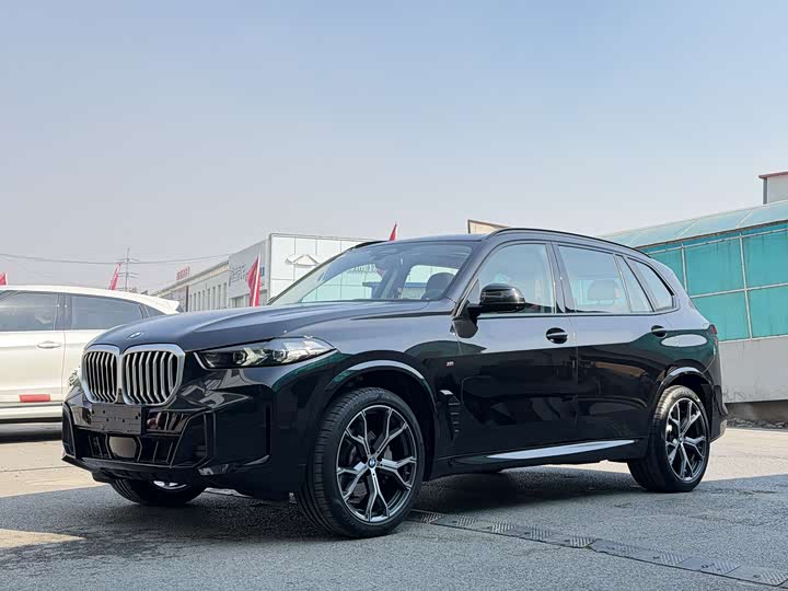 BMW X5 2025 xDrive 30Li Exclusive M Sports Night Package
