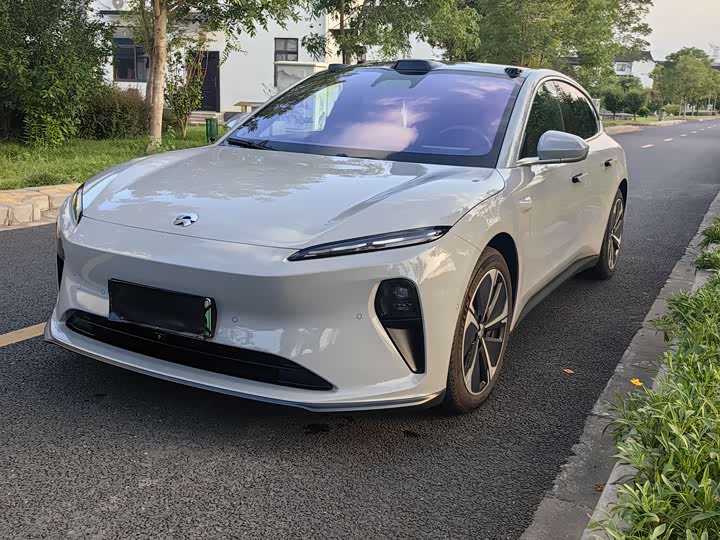 NIO ET5T 2024 model 75kWh Touring