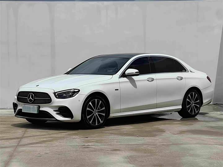 iCAR V27 2026 200KM four-wheel drive Falcon 700