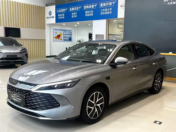 Qin L 2025 DM-i Smart Driving Edition 120KM Transcendent Type