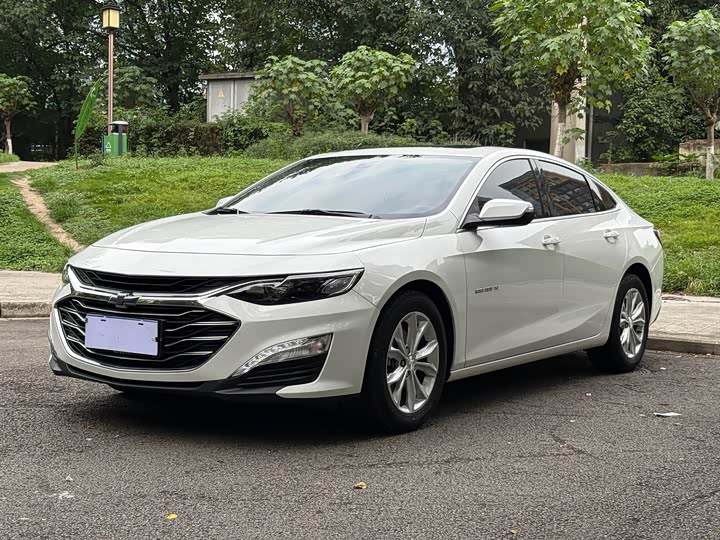 Malibu XL 2022 535T automatic sharp version