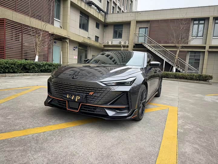 Changan UNI-V 2022 1.5T sports version