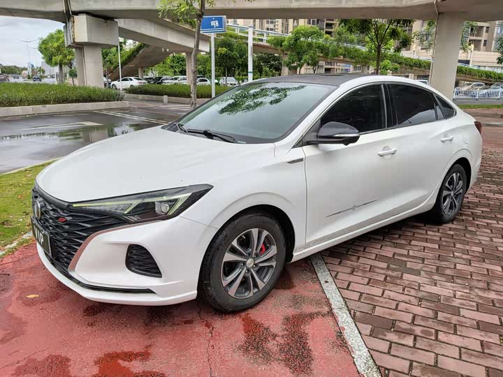 Eado 2021 PLUS Blue Whale NE 1.4T GDI DCT Premium