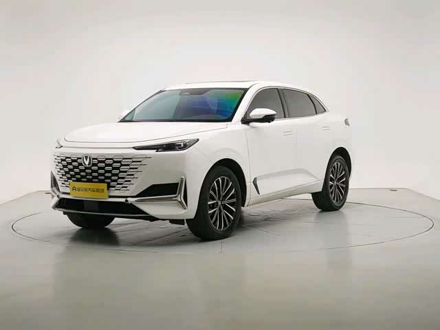 Changan UNI-K 2023 2.0T two-wheel drive enjoyment model