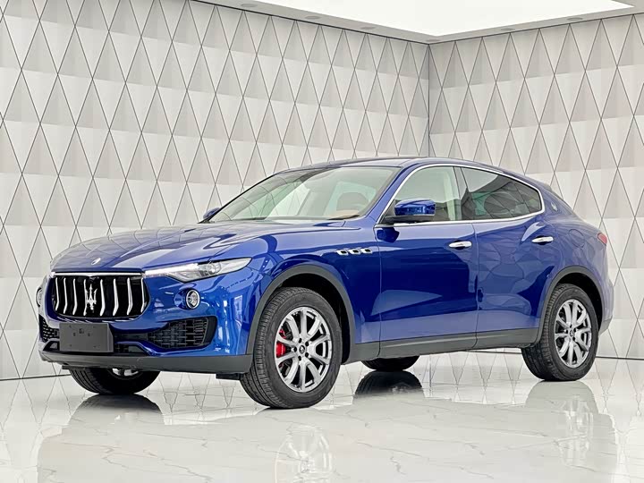 Levante 2023 2.0T GT