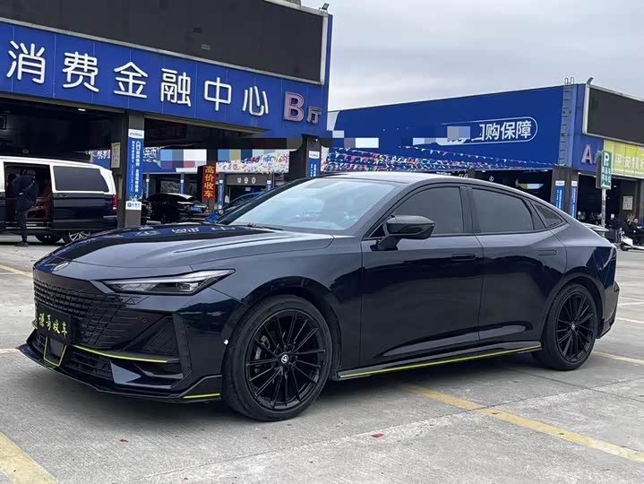 Changan UNI-V 2022 1.5T sports version